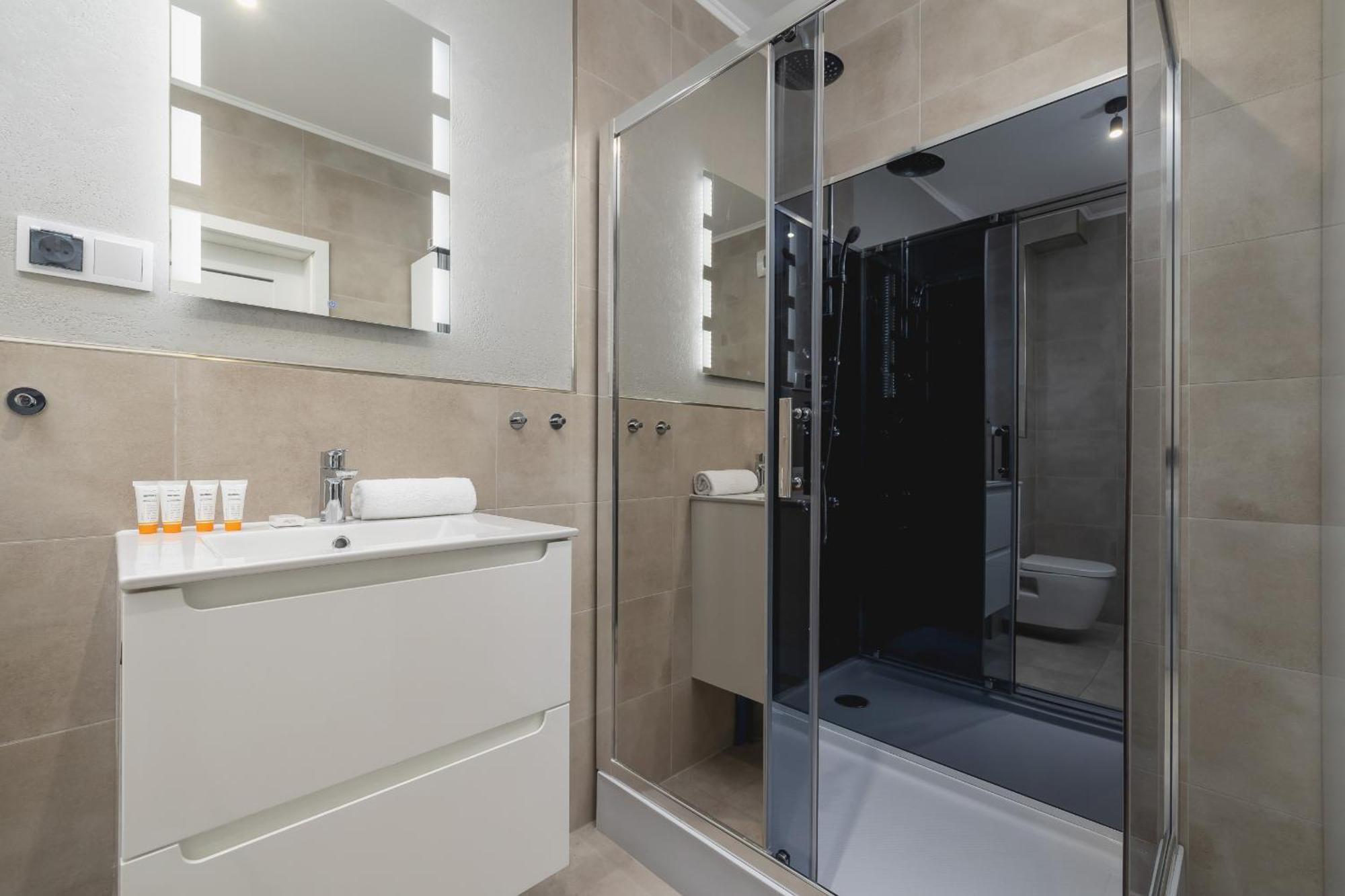 Dabska Studio With Terrace & Parking By Noclegi Renters كراكوفيا المظهر الخارجي الصورة