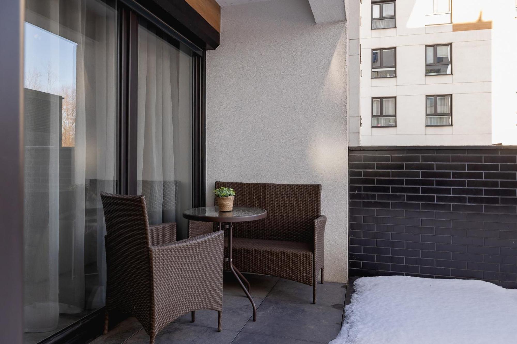 Dabska Studio With Terrace & Parking By Noclegi Renters كراكوفيا المظهر الخارجي الصورة
